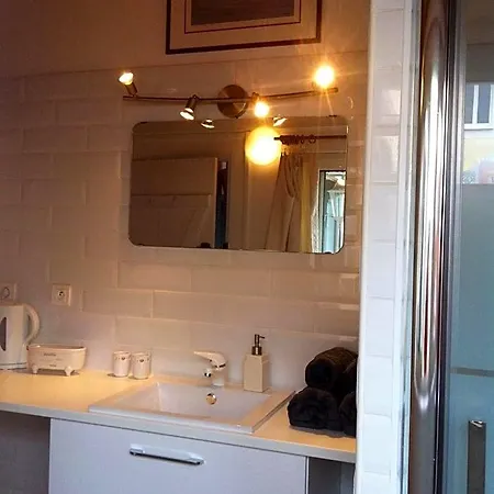 La Maison De Lilly Panzió 3*